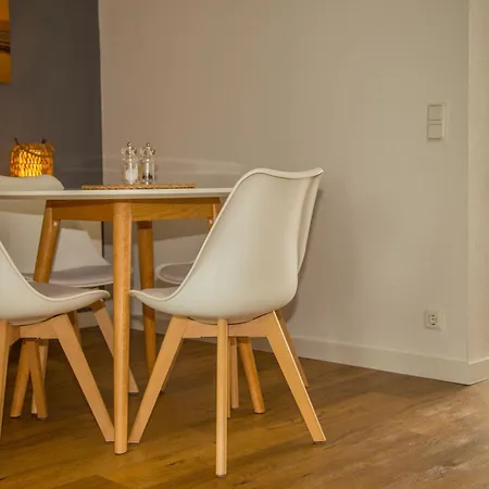 Meeresbrise Mit Balkon Und Meerblick