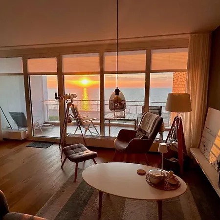 Meeresbrise Mit Balkon Und Meerblick * Wilhelmshaven